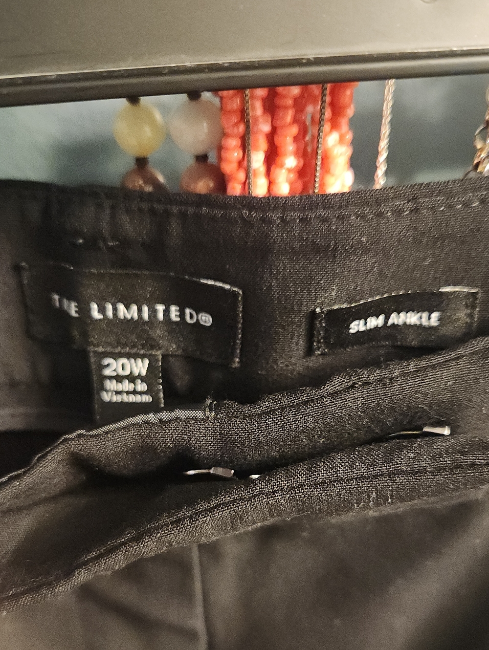 The Limited Black Slim Ankle Dress Pants 20W Plus Mid-Rise Tailored Fit NWT - Picture 2 of 7